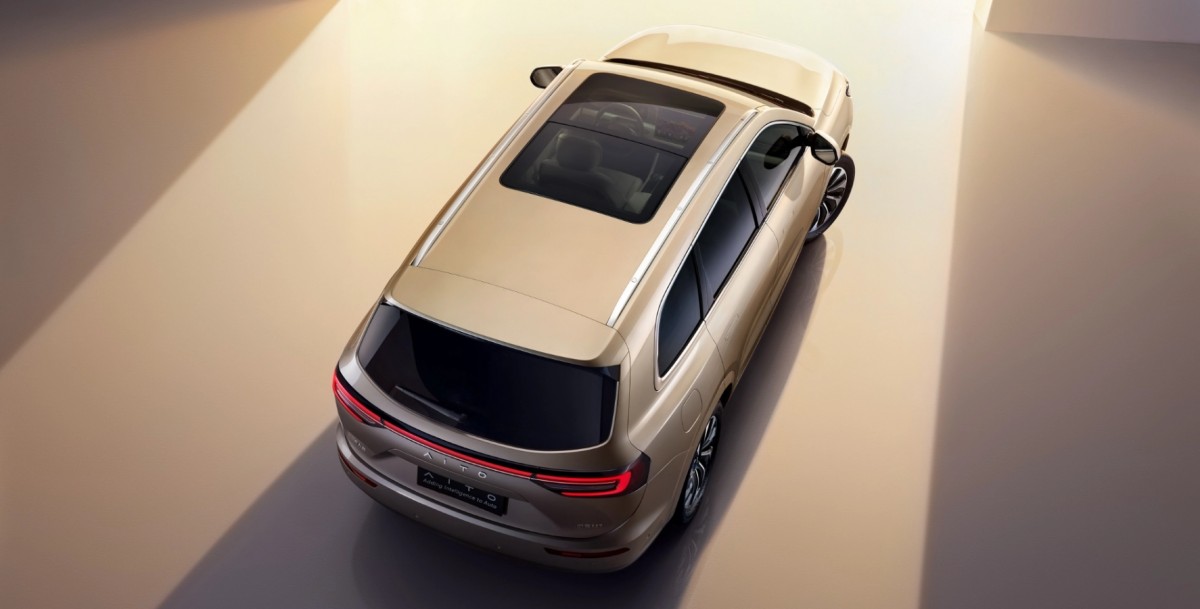 AITO M7 is a large SUV