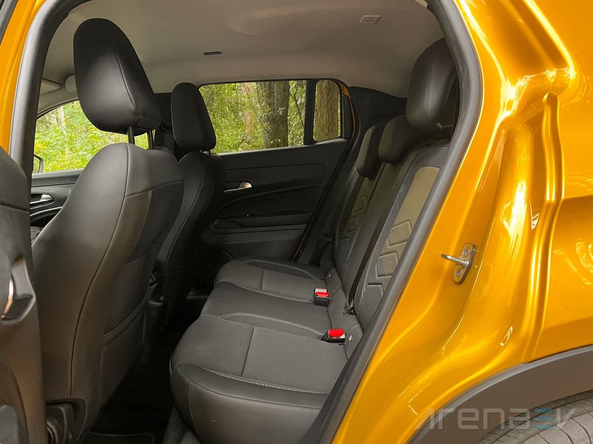 Jeep Avenger review