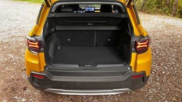 The Avenger can become much more useful due to the movable floor lid.