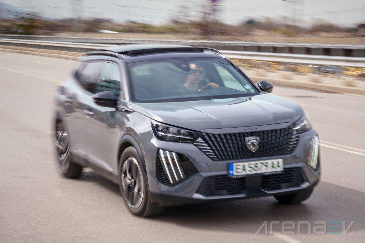 Peugeot E-2008 Facelift review