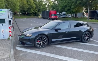 New Porsche Taycan 4S Sport Turismo impresses in real life range test