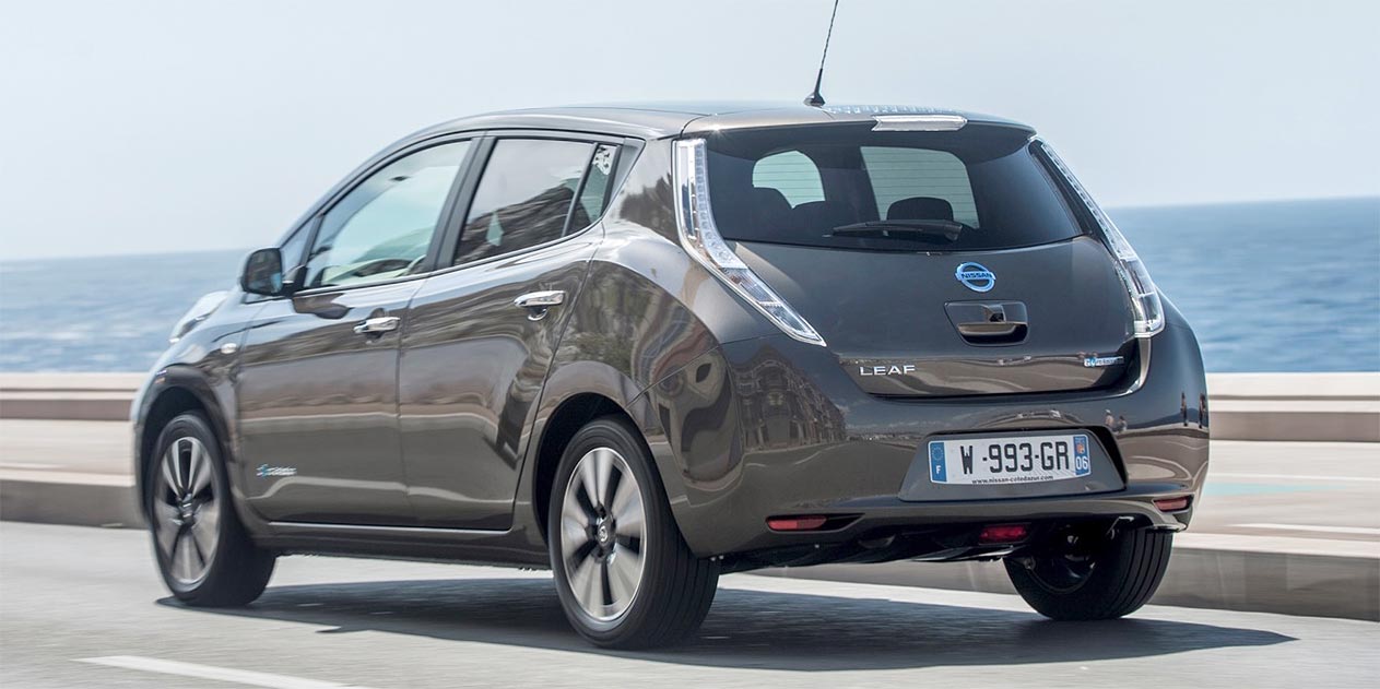 Nissan Leaf back